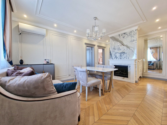 Продам трехкомнатную (3-комн.) квартиру, Академика Комарова ул, 3к2, Москва г