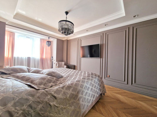 Продам трехкомнатную (3-комн.) квартиру, Академика Комарова ул, 3к2, Москва г