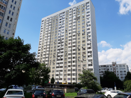Продам трехкомнатную (3-комн.) квартиру, Академика Комарова ул, 3к2, Москва г