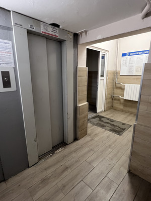 Продам двухкомнатную (2-комн.) квартиру, Вавиловых ул, 8Дк1, Санкт-Петербург г