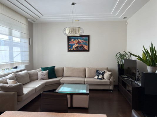 Продам двухкомнатную (2-комн.) квартиру, 7-я В.О. линия, 38А, Санкт-Петербург г