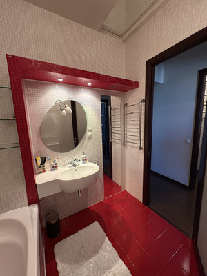 Продам двухкомнатную (2-комн.) квартиру, 7-я В.О. линия, 38А, Санкт-Петербург г