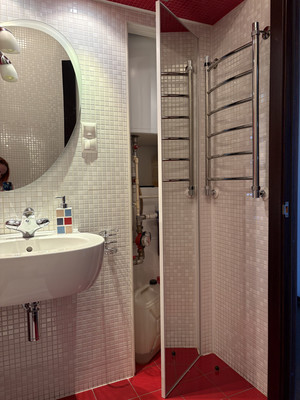 Продам двухкомнатную (2-комн.) квартиру, 7-я В.О. линия, 38А, Санкт-Петербург г