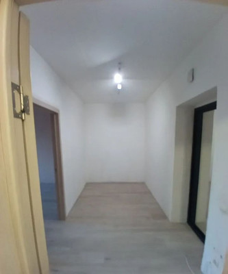 Продам однокомнатную (1-комн.) квартиру, Карташева ул, 42, Калининград г