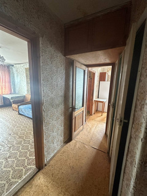 Продам двухкомнатную (2-комн.) квартиру, Трубаченко ул, 24, Симферополь г