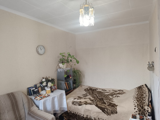 Продам однокомнатную (1-комн.) квартиру, Гавена пер, 34а, Симферополь г