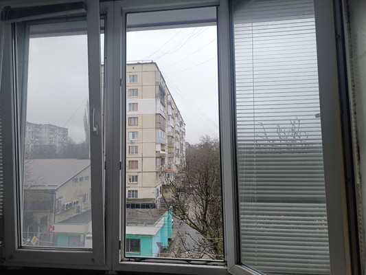 Продам однокомнатную (1-комн.) квартиру, Гавена пер, 34а, Симферополь г