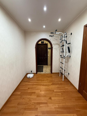 Продам трехкомнатную (3-комн.) квартиру, 800-летия Москвы ул, 32, Москва г