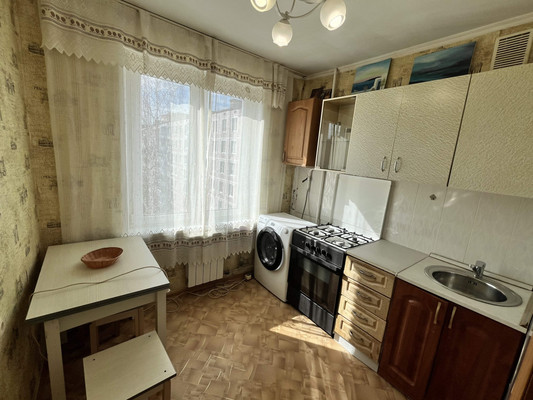 Продам двухкомнатную (2-комн.) квартиру, Советская ул, 54к3, Голицыно г