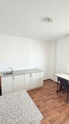 Продам однокомнатную (1-комн.) квартиру, им. Героя Яцкова И.В. ул, 16, Краснодар г