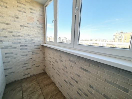 Продам трехкомнатную (3-комн.) квартиру, им. Героя Сарабеева В.И. ул, 3/1, Краснодар г
