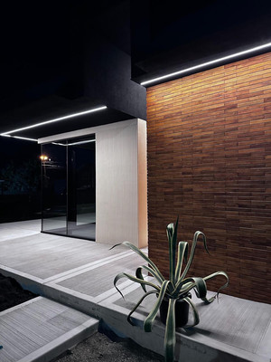 Продам дом, им. Писателя Василенко Г.И. ул, 11, Краснодар г, 0 км от города