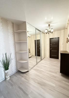 Продам двухкомнатную (2-комн.) квартиру, им. Академика Лукьяненко П.П. ул, 34, Краснодар г