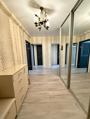 Продам двухкомнатную (2-комн.) квартиру, им. Академика Лукьяненко П.П. ул, 34, Краснодар г