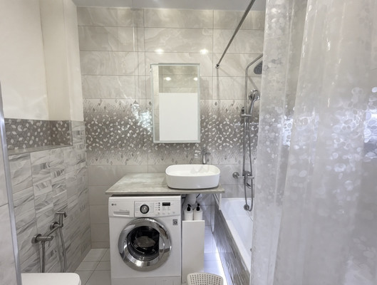 Продам однокомнатную (1-комн.) квартиру, Западный Обход ул, 39/1к6, Краснодар г