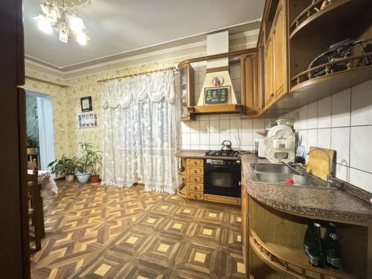 Продам дом, 2-я Лиственная ул, 13, Астрахань г, 0 км от города