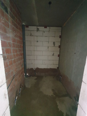 Продам однокомнатную (1-комн.) квартиру, им. генерала Корнилова ул, 1к4, Краснодар г