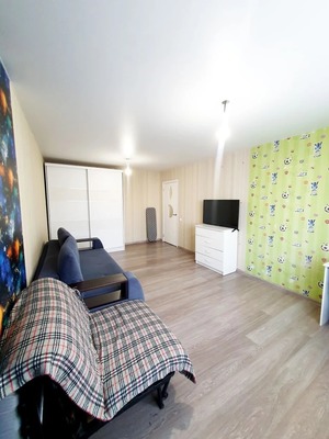 Продам однокомнатную (1-комн.) квартиру, Чекистов пр-кт, 7/1, Краснодар г