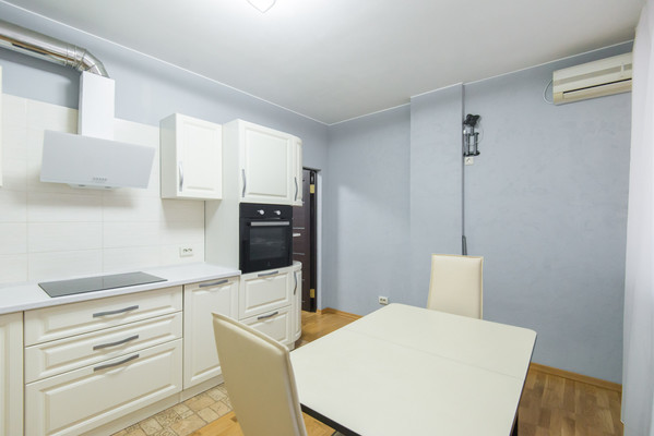 Продам однокомнатную (1-комн.) квартиру, Пацаева ул, 18, Ростов-на-Дону г