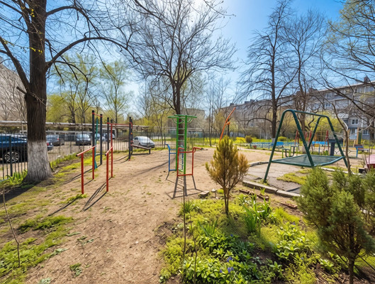Продам трехкомнатную (3-комн.) квартиру, им. Яна Полуяна ул, 60, Краснодар г
