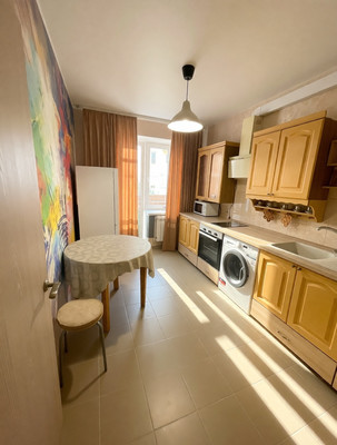 Продам однокомнатную (1-комн.) квартиру, Сахалинская ул, 15к6, Краснодар г