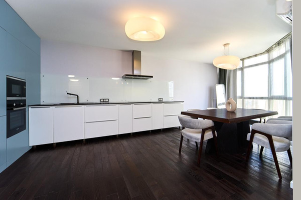 Продам трехкомнатную (3-комн.) квартиру, им. Филатова ул, 19, Краснодар г