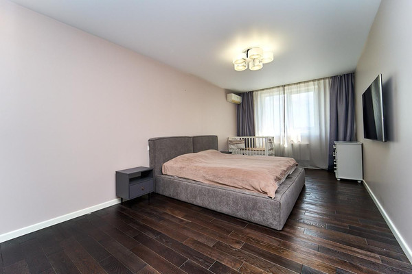 Продам трехкомнатную (3-комн.) квартиру, им. Филатова ул, 19, Краснодар г