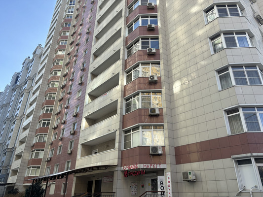 Продам трехкомнатную (3-комн.) квартиру, им. Филатова ул, 19, Краснодар г