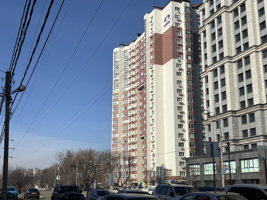 Продам трехкомнатную (3-комн.) квартиру, им. Филатова ул, 19, Краснодар г