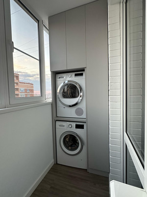 Продам двухкомнатную (2-комн.) квартиру, Дальняя ул, 4/2к2, Краснодар г