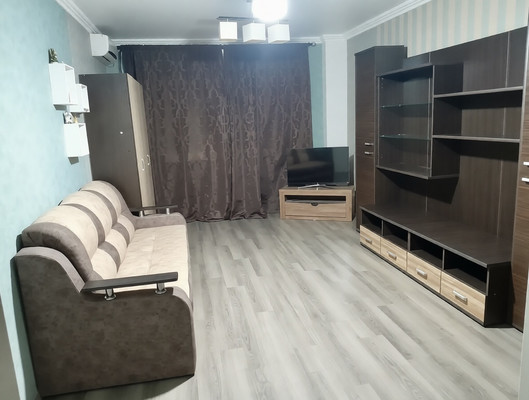 Продам однокомнатную (1-комн.) квартиру, Азовская ул, 17, Краснодар г
