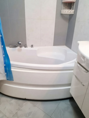 Продам однокомнатную (1-комн.) квартиру, Азовская ул, 17, Краснодар г