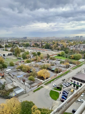 Продам однокомнатную (1-комн.) квартиру, Азовская ул, 17, Краснодар г