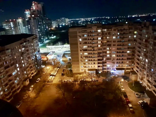 Продам однокомнатную (1-комн.) квартиру, Азовская ул, 17, Краснодар г