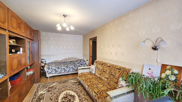 Продам однокомнатную (1-комн.) квартиру, Стрельбищенская ул, 15к2, Санкт-Петербург г