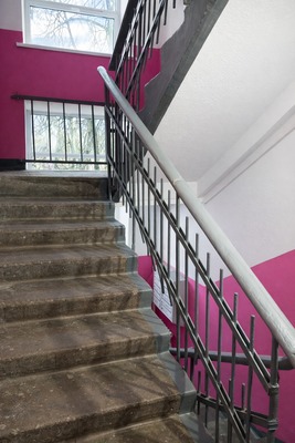 Продам однокомнатную (1-комн.) квартиру, Космонавтов ул, 5, Юрово д