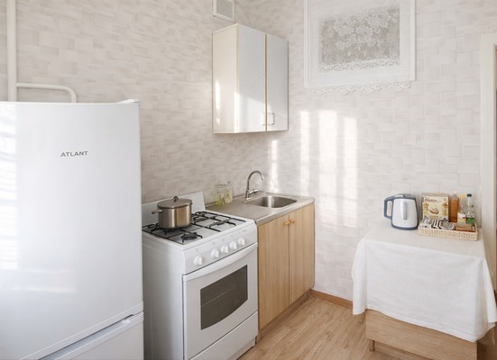 Продам однокомнатную (1-комн.) квартиру, Космонавтов ул, 5, Юрово д