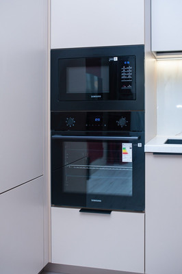 Продам однокомнатную (1-комн.) квартиру, Беринга ул, 5, Санкт-Петербург г