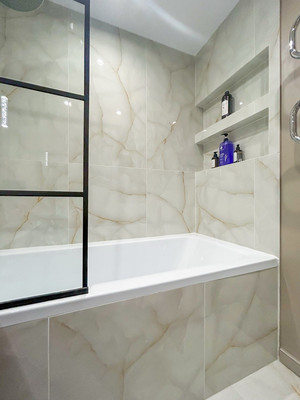 Продам однокомнатную (1-комн.) квартиру, Беринга ул, 5, Санкт-Петербург г