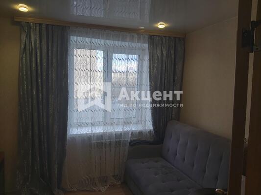 Продам двухкомнатную (2-комн.) квартиру, 14-й проезд, 10к4, Иваново г