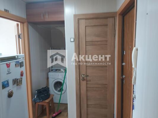 Продам двухкомнатную (2-комн.) квартиру, 14-й проезд, 10к4, Иваново г