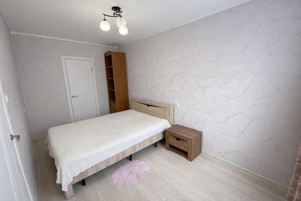 Продам двухкомнатную (2-комн.) квартиру, Шибанкова ул, 43, Наро-Фоминск г