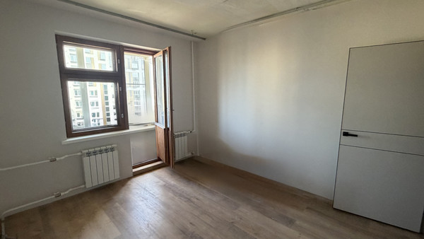 Продам трехкомнатную (3-комн.) квартиру, 2-я Нагорная ул, 9, Иваново г