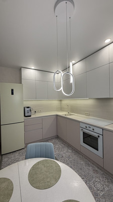 Продам трехкомнатную (3-комн.) квартиру, Куприна пр-кт, 30к9, Сосенское п