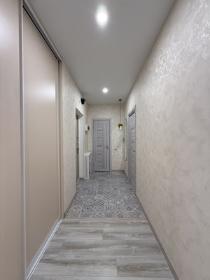 Продам трехкомнатную (3-комн.) квартиру, Куприна пр-кт, 30к9, Сосенское п