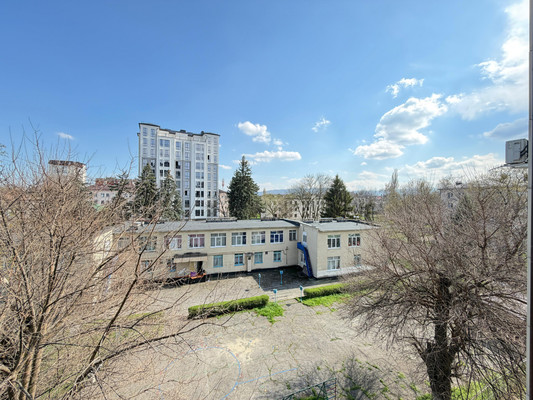 Продам однокомнатную (1-комн.) квартиру, Затишье ул, 5, Нальчик г