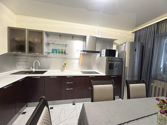 Продам трехкомнатную (3-комн.) квартиру, Софьи Перовской ул, 38, Уфа г