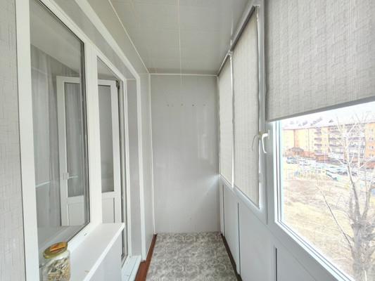 Продам двухкомнатную (2-комн.) квартиру, Чехова ул, 102, Ишим г