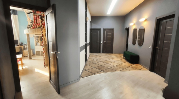 Продам трехкомнатную (3-комн.) квартиру, Физическая ул, 16, Троицк г