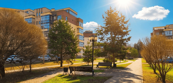 Продам трехкомнатную (3-комн.) квартиру, Физическая ул, 16, Троицк г